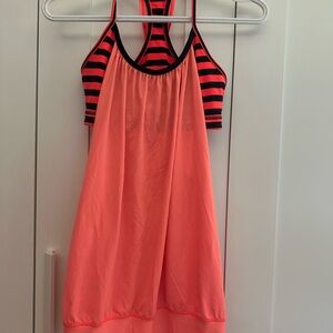 Lululemon athletic top with built-in bra